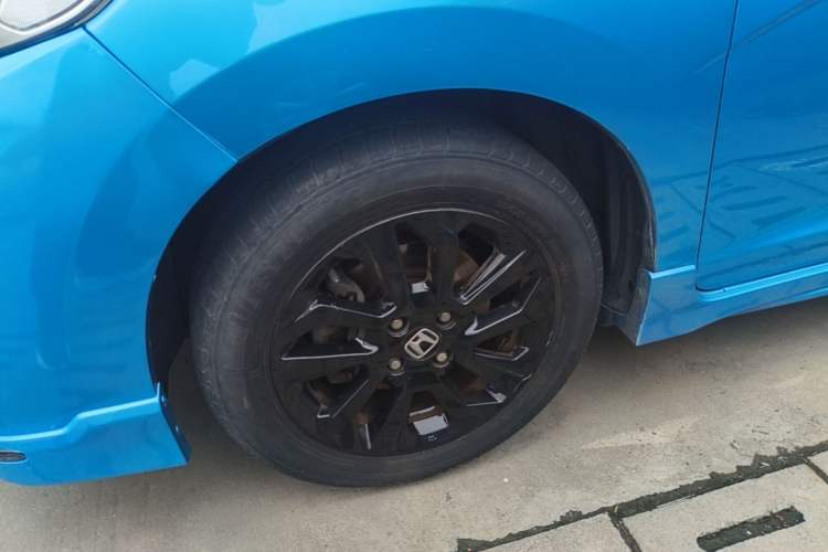 Used Honda Fit 2018 1.5L CVT Trendy Run+ Edition Exterior 4
