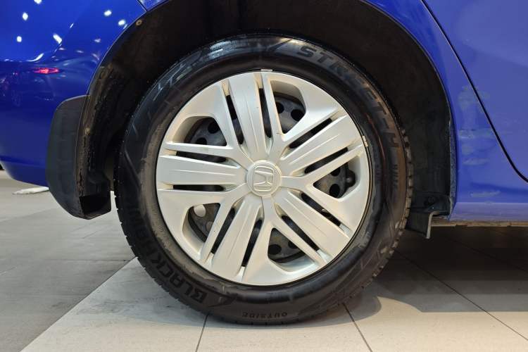 Used Honda Fit 2018 1.5L CVT Comfort Version Exterior 4