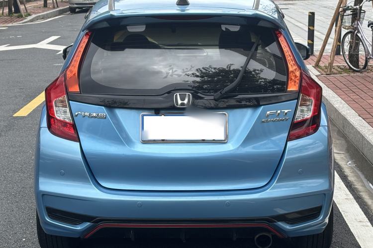 Used Honda Fit 2018 1.5L CVT Trendy Run+ Edition Exterior 4