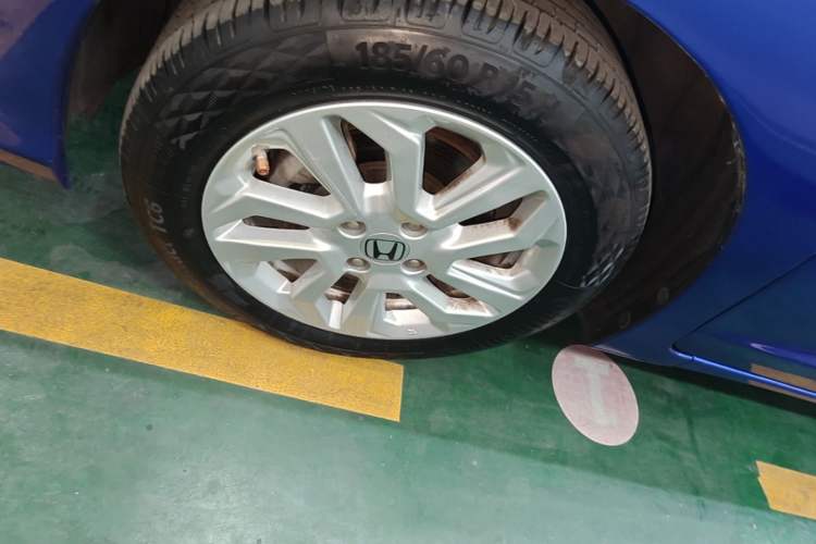 Used Honda Fit 2018 1.5L CVT Comfort Sunroof Version Exterior 4