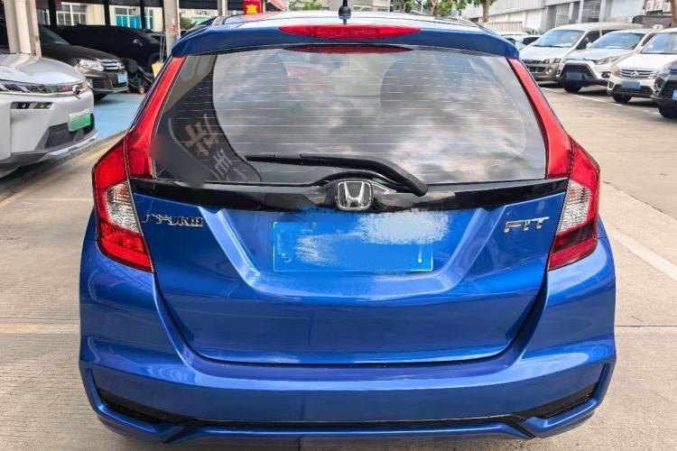 Used Honda Fit 2018 1.5L CVT Comfort Version Exterior 4