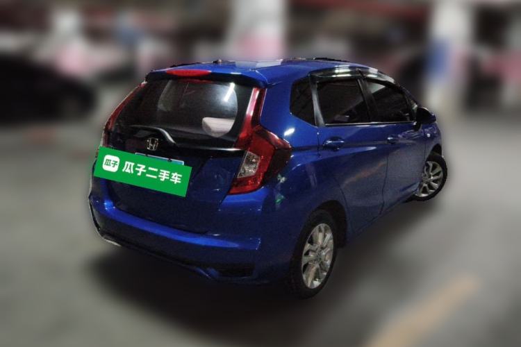 Used Honda Fit 2018 1.5L CVT Comfort Sunroof Version Exterior 5