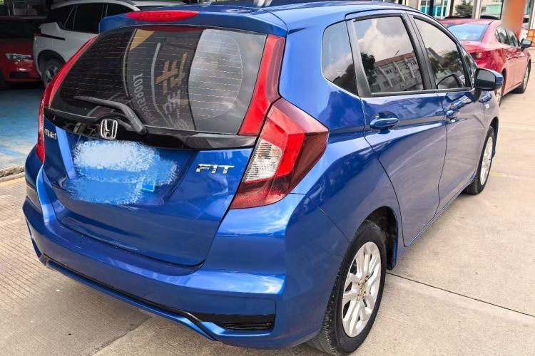 Used Honda Fit 2018 1.5L CVT Comfort Version Exterior 5