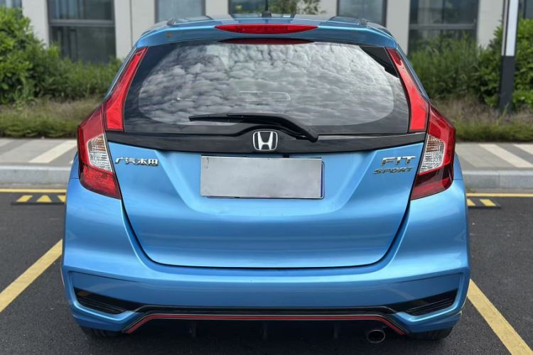 Used Honda Fit 2018 1.5L CVT Trendy Sports Edition Exterior 6