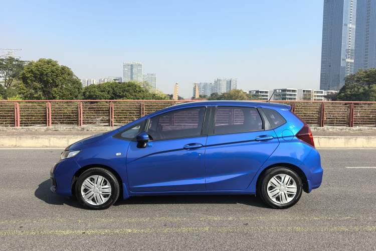 Used Honda Fit 2018 1.5L CVT Comfort Version Exterior 7