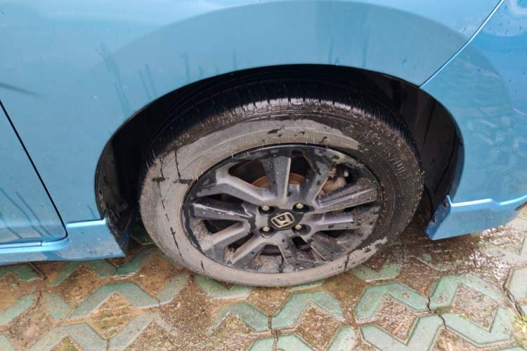 Used Honda Fit 2018 1.5L CVT Trendy Run+ Edition Exterior 7