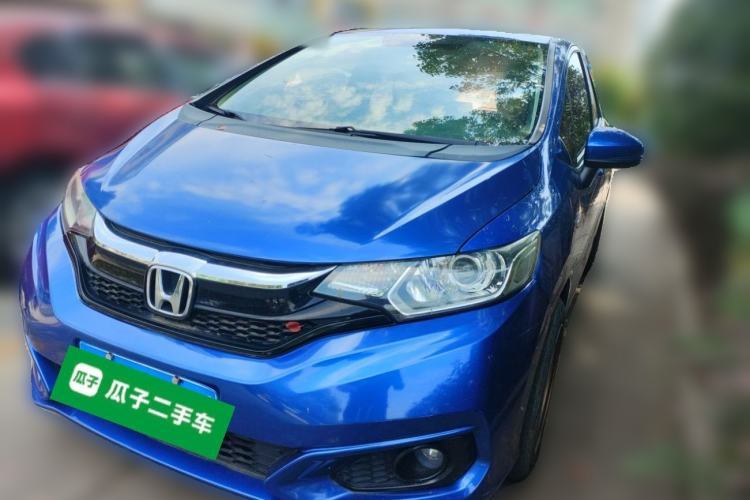 Used Honda Fit 2018 1.5L CVT Comfort Version Guazi used car, China used car export, Used car for sale, Used  cars, Cheapest cars for sale