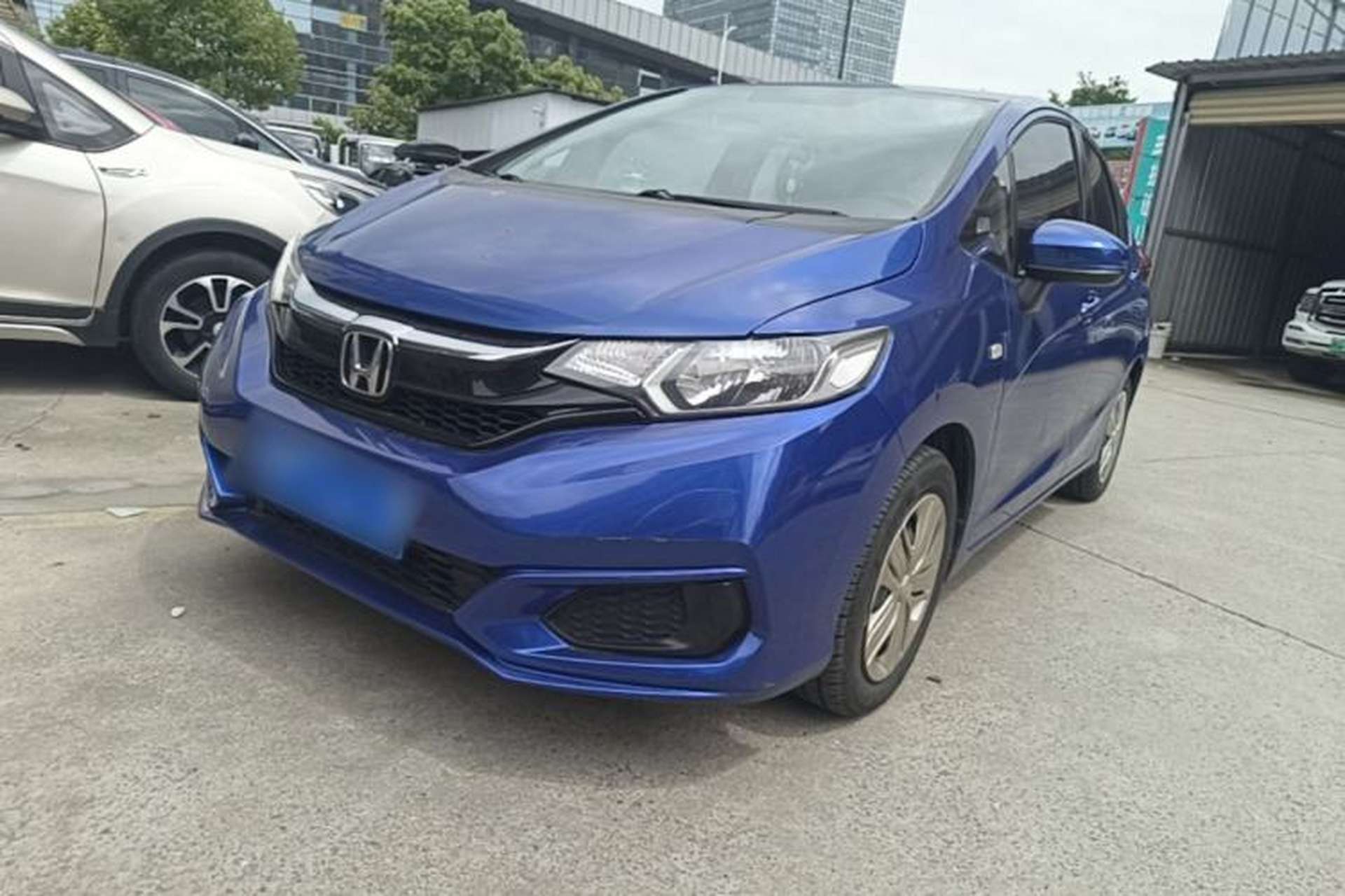Used Honda Fit 2018 1.5L CVT Comfort Version Front Left 45 Deg
