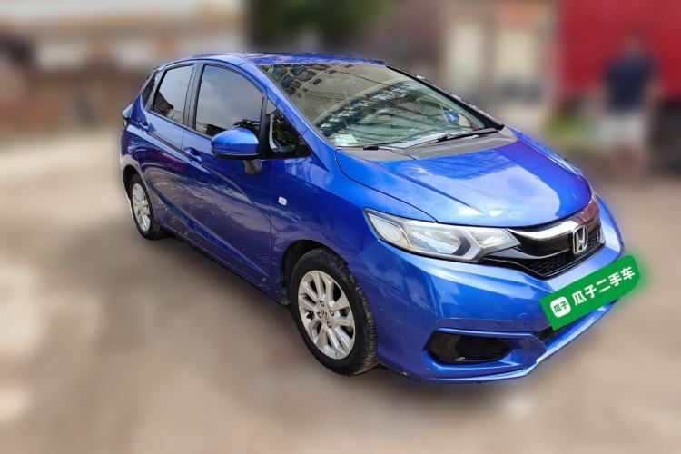 Used Honda Fit 2018 1.5L CVT Comfort Sunroof Version Front Right 45 Deg