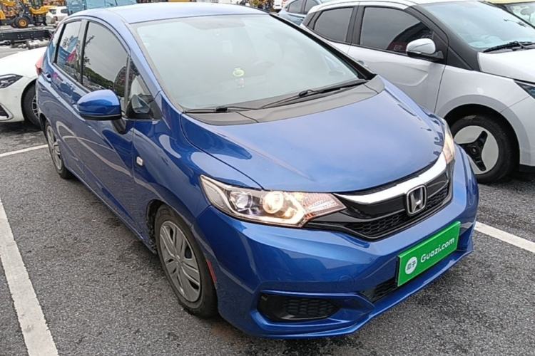 Used Honda Fit 2018 1.5L Manual Comfort Version Front Right 45 Deg