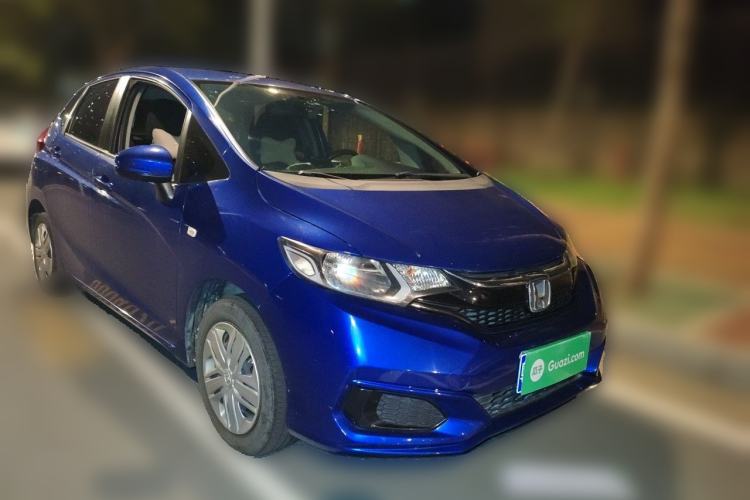 Used Honda Fit 2018 1.5L CVT Comfort Version Front Right 45 Deg