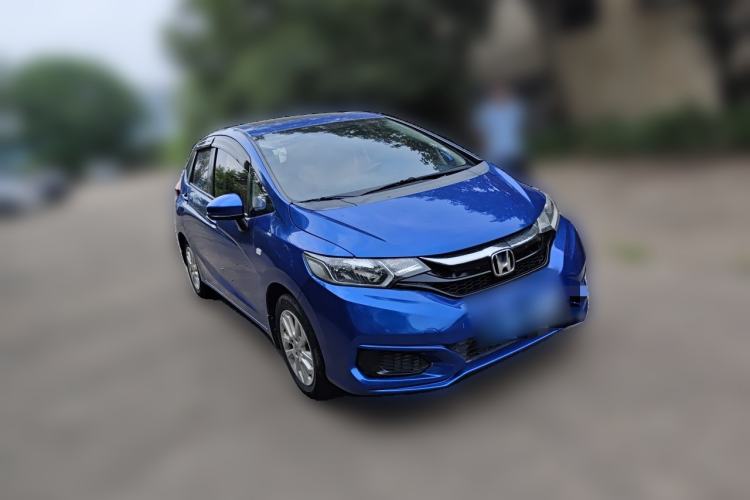 Used Honda Fit 2018 1.5L CVT Comfort Sunroof Version Front Right 45 Deg