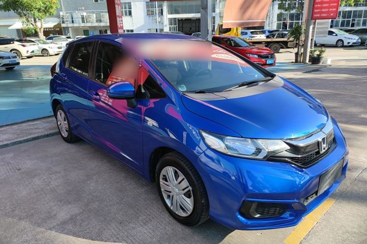 Used Honda Fit 2018 1.5L CVT Comfort Version Front Right 45 Deg
