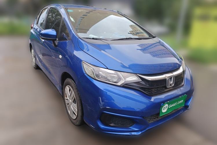 Used Honda Fit 2018 1.5L CVT Comfort Version Front Right 45 Deg
