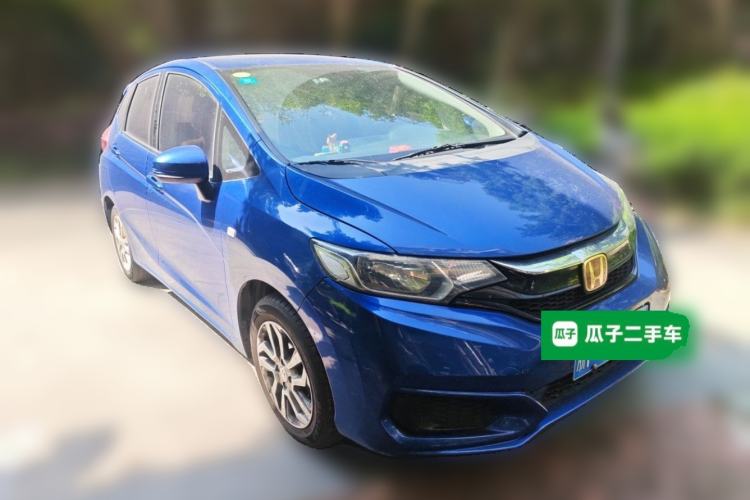 Used Honda Fit 2018 1.5L CVT Comfort Sunroof Version Front Right 45 Deg