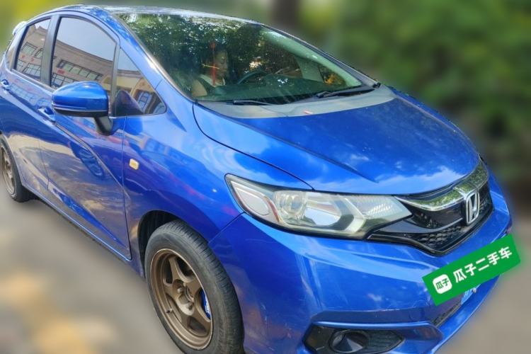 Used Honda Fit 2018 1.5L CVT Comfort Version Front Right 45 Deg