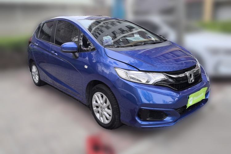 Used Honda Fit 2018 1.5L CVT Comfort Sunroof Version Front Right 45 Deg