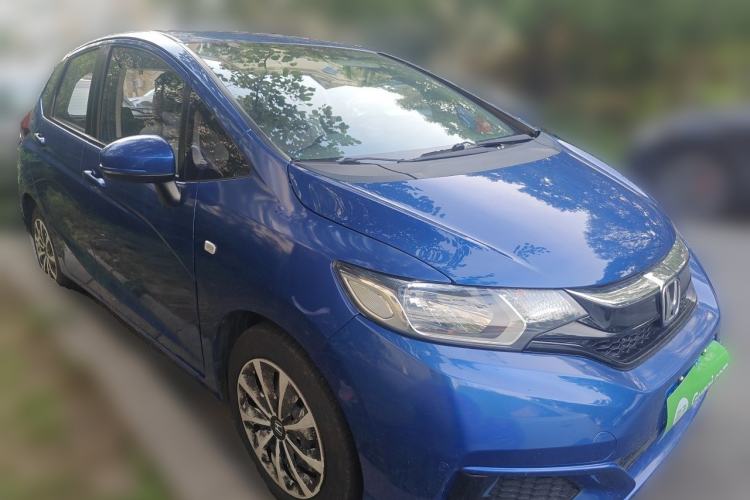 Used Honda Fit 2018 1.5L CVT Comfort Version Front Right 45 Deg