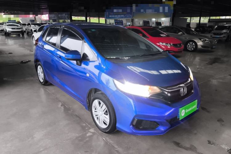 Used Honda Fit 2018 1.5L CVT Comfort Version Front Right 45 Deg
