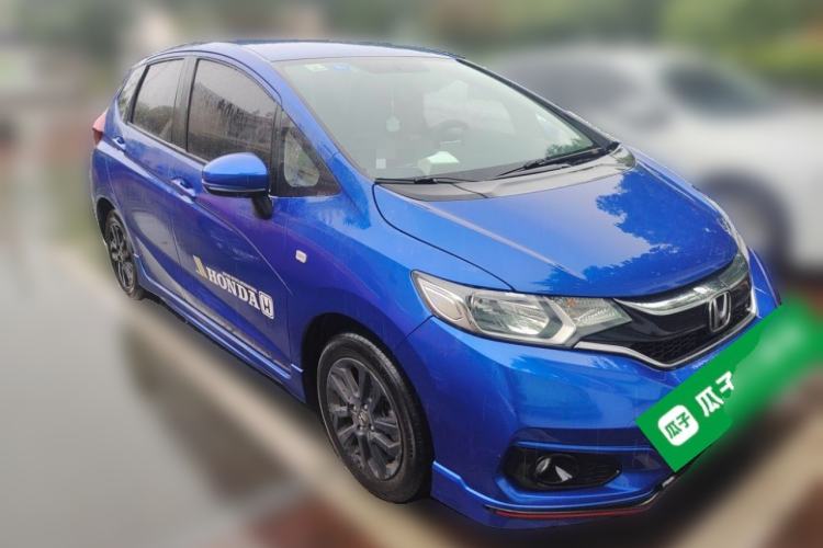 Used Honda Fit 2018 1.5L CVT Trendy Sports Edition Front Right 45 Deg
