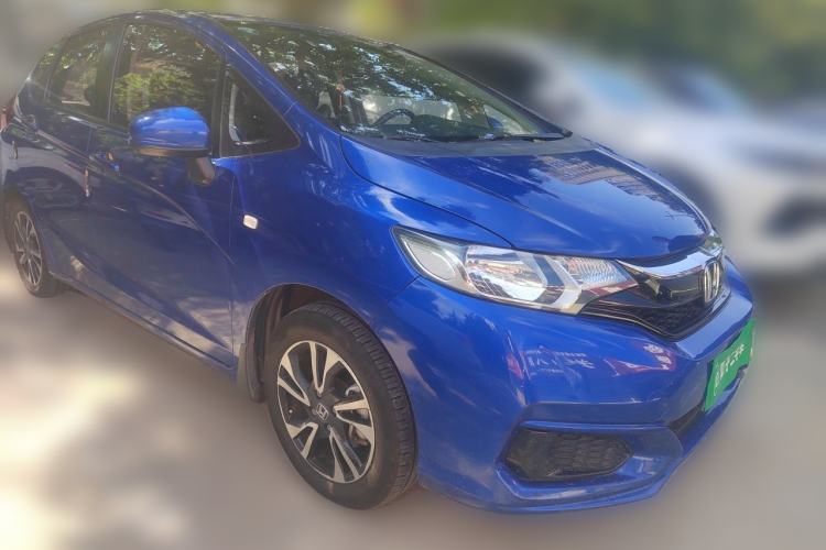 Used Honda Fit 2018 1.5L CVT Comfort Version Front Right 45 Deg