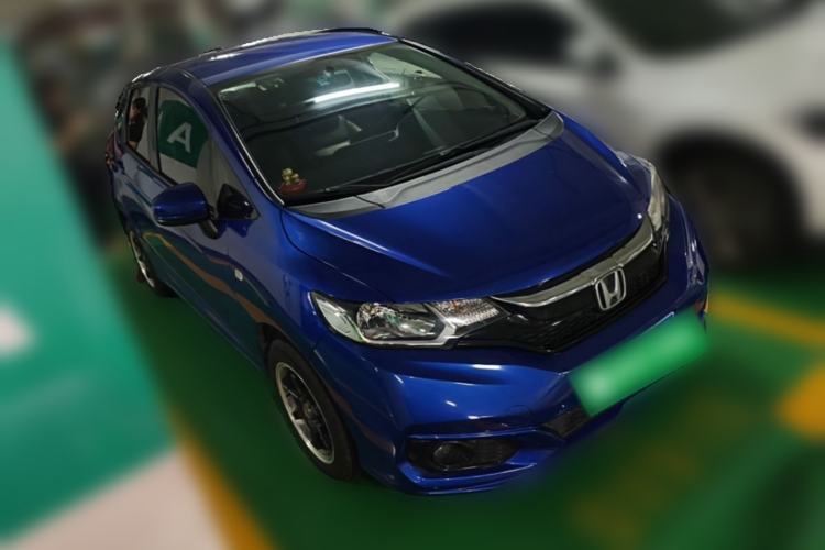 Used Honda Fit 2018 1.5L CVT Comfort Version Front Right 45 Deg