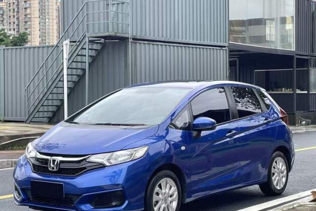 Used Honda Fit 2018 1.5L CVT Comfort Sunroof Version