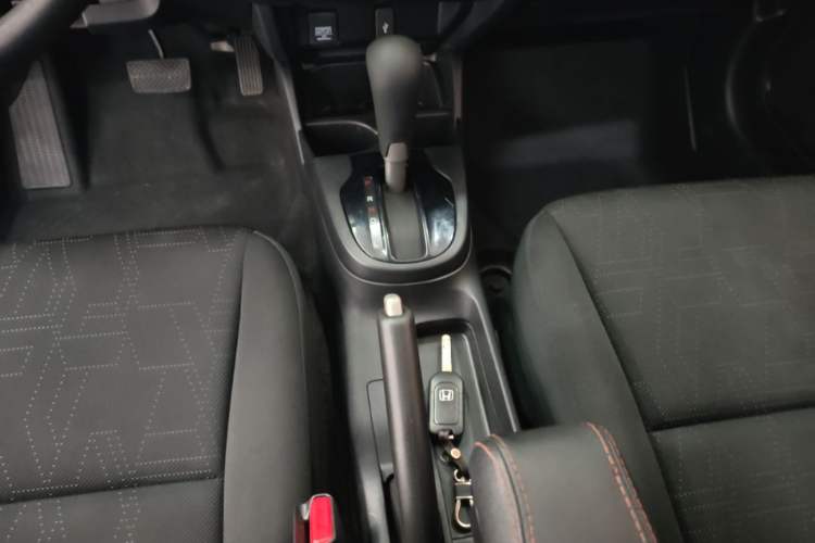 Used Honda Fit 2018 1.5L CVT Comfort Version Gear Lever