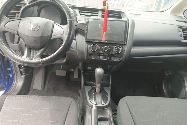 Used Honda Fit 2018 1.5L CVT Comfort Version Gear Lever