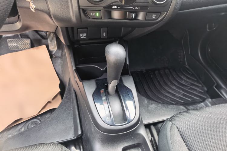 Used Honda Fit 2018 1.5L CVT Comfort Version Gear Lever
