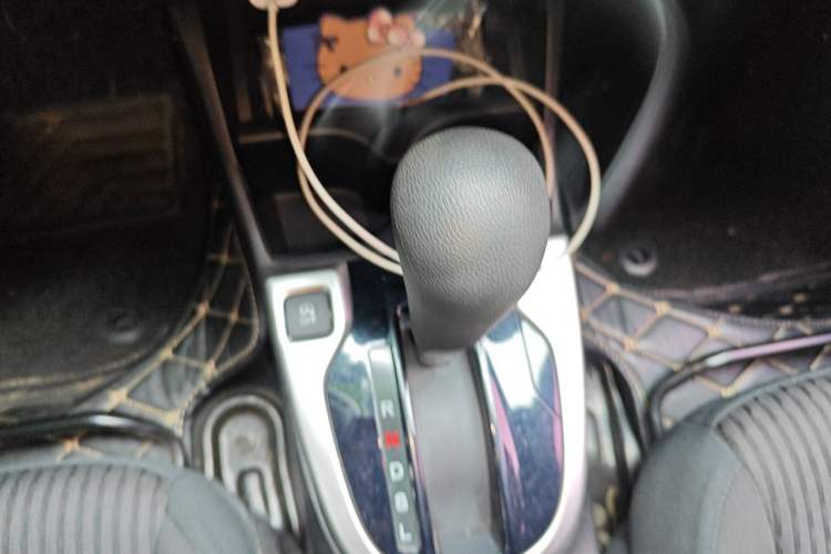 Used Honda Fit 2018 1.5L CVT Luxury Edition Gear Lever