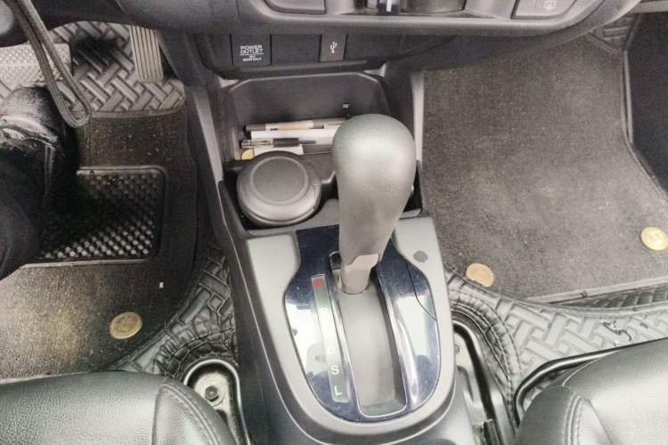 Used Honda Fit 2018 1.5L CVT Comfort Version Gear Lever
