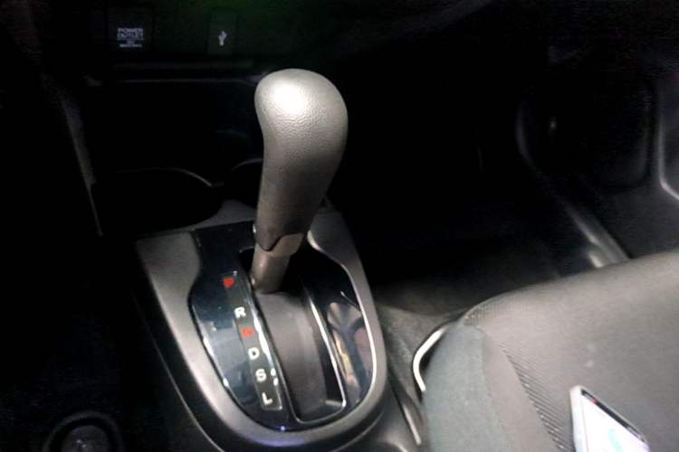 Used Honda Fit 2018 1.5L CVT Comfort Version Gear Lever