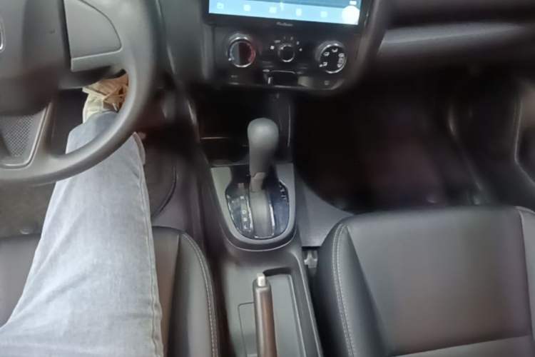 Used Honda Fit 2018 1.5L CVT Comfort Version Gear Lever