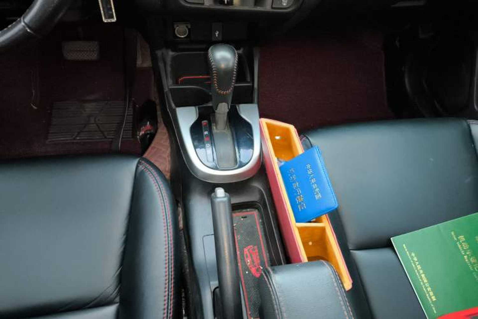 Used Honda Fit 2018 1.5L CVT Trendy Run+ Edition Gear Lever