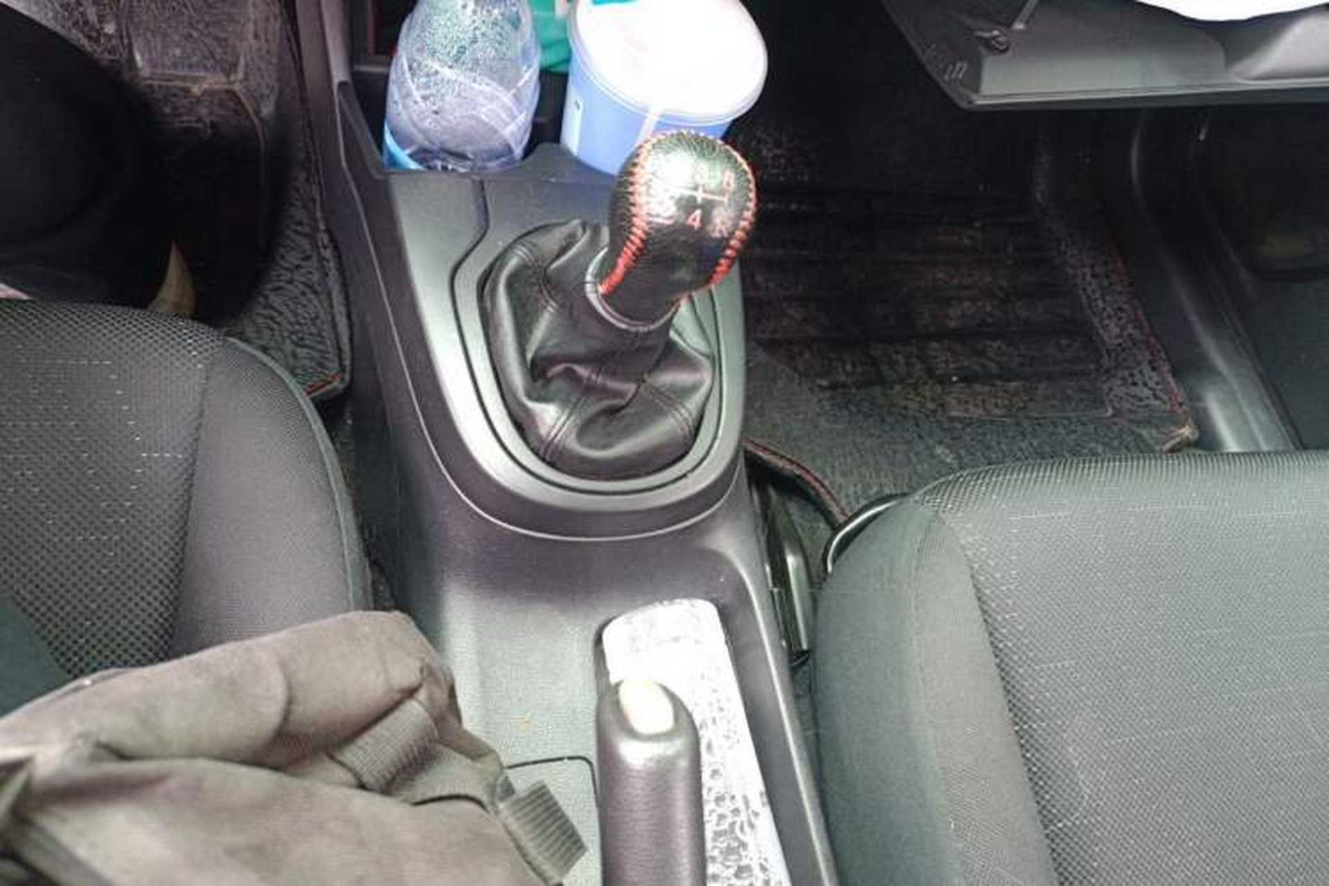 Used Honda Fit 2018 1.5L Manual Comfort Version Gear Lever