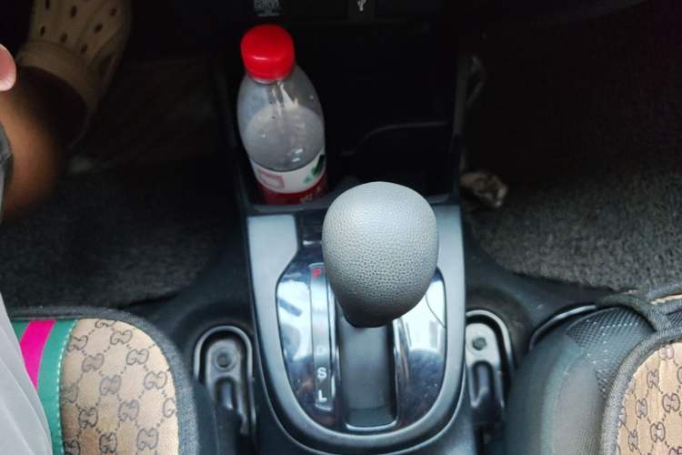 Used Honda Fit 2018 1.5L CVT Comfort Version Gear Lever