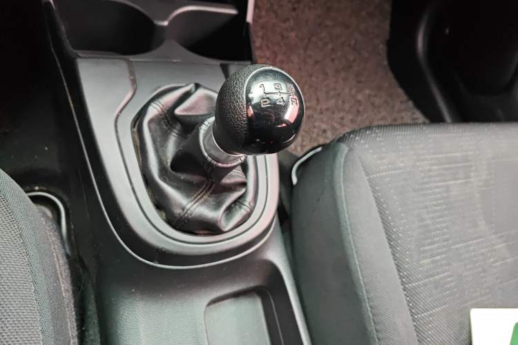 Used Honda Fit 2018 1.5L Manual Comfort Version Gear Lever