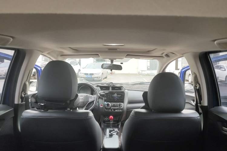 Used Honda Fit 2018 1.5L CVT Comfort Sunroof Version Headliner