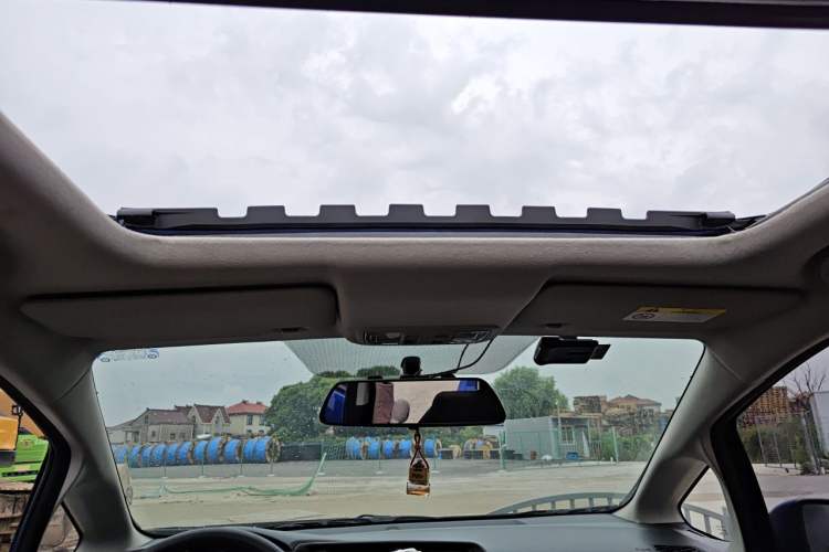 Used Honda Fit 2018 1.5L CVT Comfort Sunroof Version Headliner