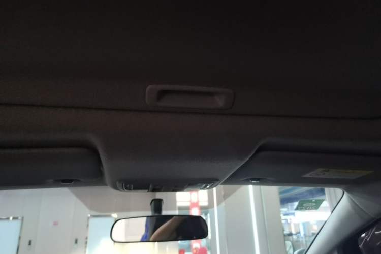 Used Honda Fit 2018 1.5L CVT Comfort Sunroof Version Headliner