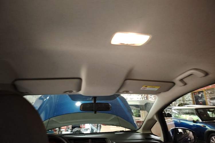 Used Honda Fit 2018 1.5L Manual Comfort Version Headliner