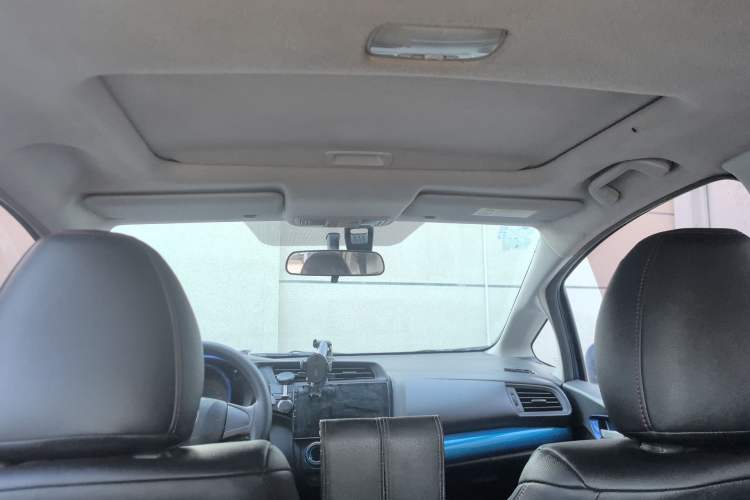 Used Honda Fit 2018 1.5L CVT Comfort Sunroof Version Headliner