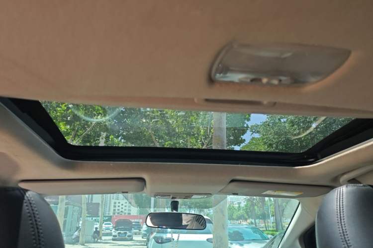 Used Honda Fit 2018 1.5L CVT Comfort Sunroof Version Headliner