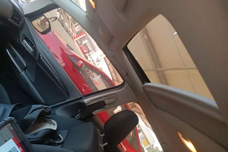 Used Honda Fit 2018 1.5L CVT Comfort Sunroof Version Headliner