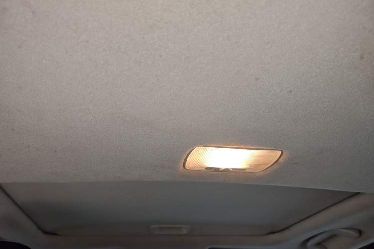 Used Honda Fit 2018 1.5L CVT Comfort Sunroof Version Headliner