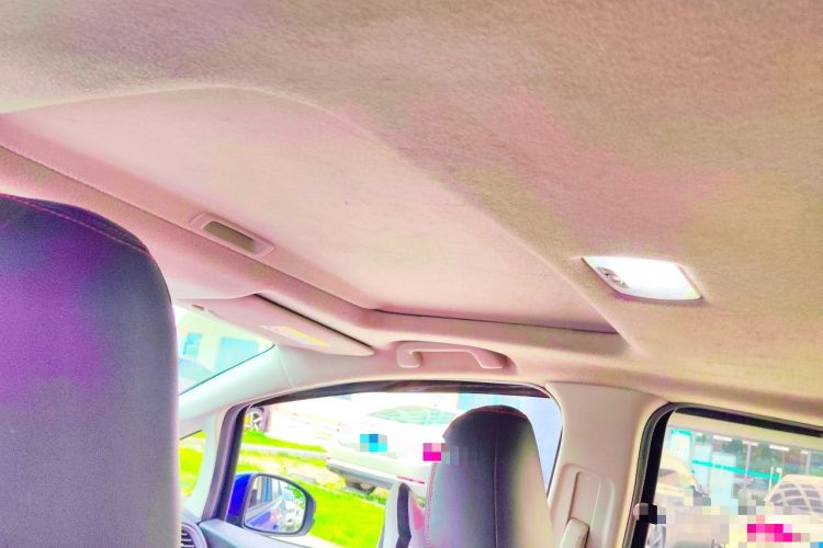 Used Honda Fit 2018 1.5L CVT Comfort Sunroof Version Headliner