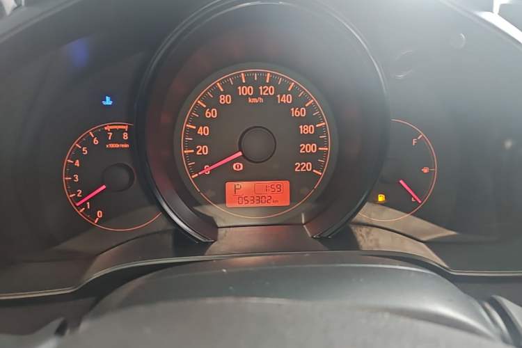 Used Honda Fit 2018 1.5L CVT Comfort Version Instrument Cluster