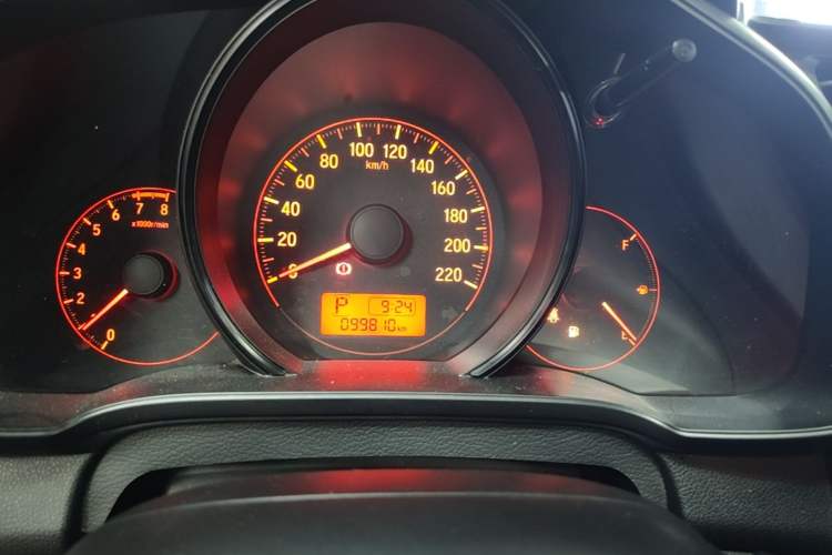 Used Honda Fit 2018 1.5L CVT Comfort Version Instrument Cluster