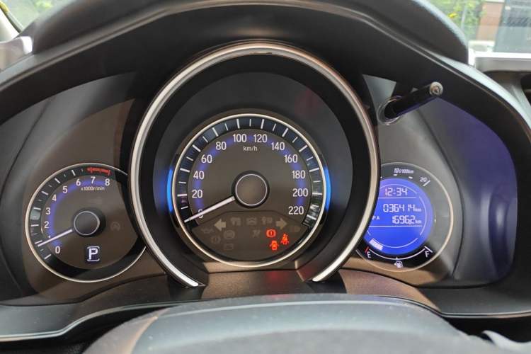 Used Honda Fit 2018 1.5L CVT Luxury Edition Instrument Cluster